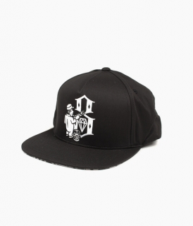 ��REBEL8��HIT THE WALLS SNAPBACK
