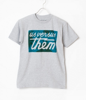 <img class='new_mark_img1' src='http://collectivejp.com/img/new/icons24.gif' style='border:none;display:inline;margin:0px;padding:0px;width:auto;' />�� 30%OFF! �ۡ�Us Versus Them��PALM MAGNUM TEE