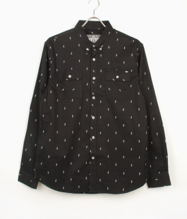 ��REBEL8��WATCH YOUR STEP BUTTON UP