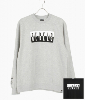��REBEL8��THE SHOT CREWNECK