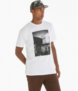 <img class='new_mark_img1' src='//img.shop-pro.jp/img/new/icons24.gif' style='border:none;display:inline;margin:0px;padding:0px;width:auto;' />�� 40%OFF! �ۡ�OBEY��ICON FACE BILLBOARD PHOTO BASIC TEES